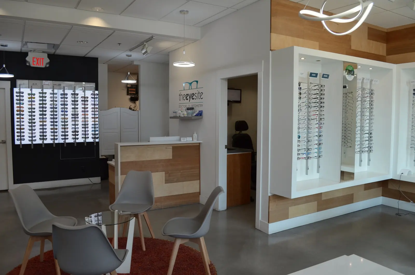 The EyeSite reception and waiting area with frame displays